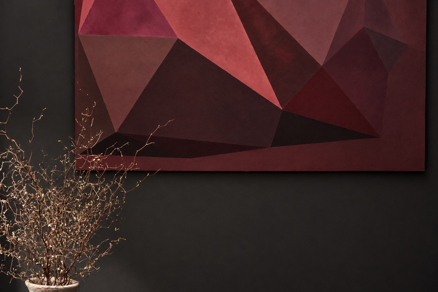 Close-up of the mauve facets with branches in the foreground